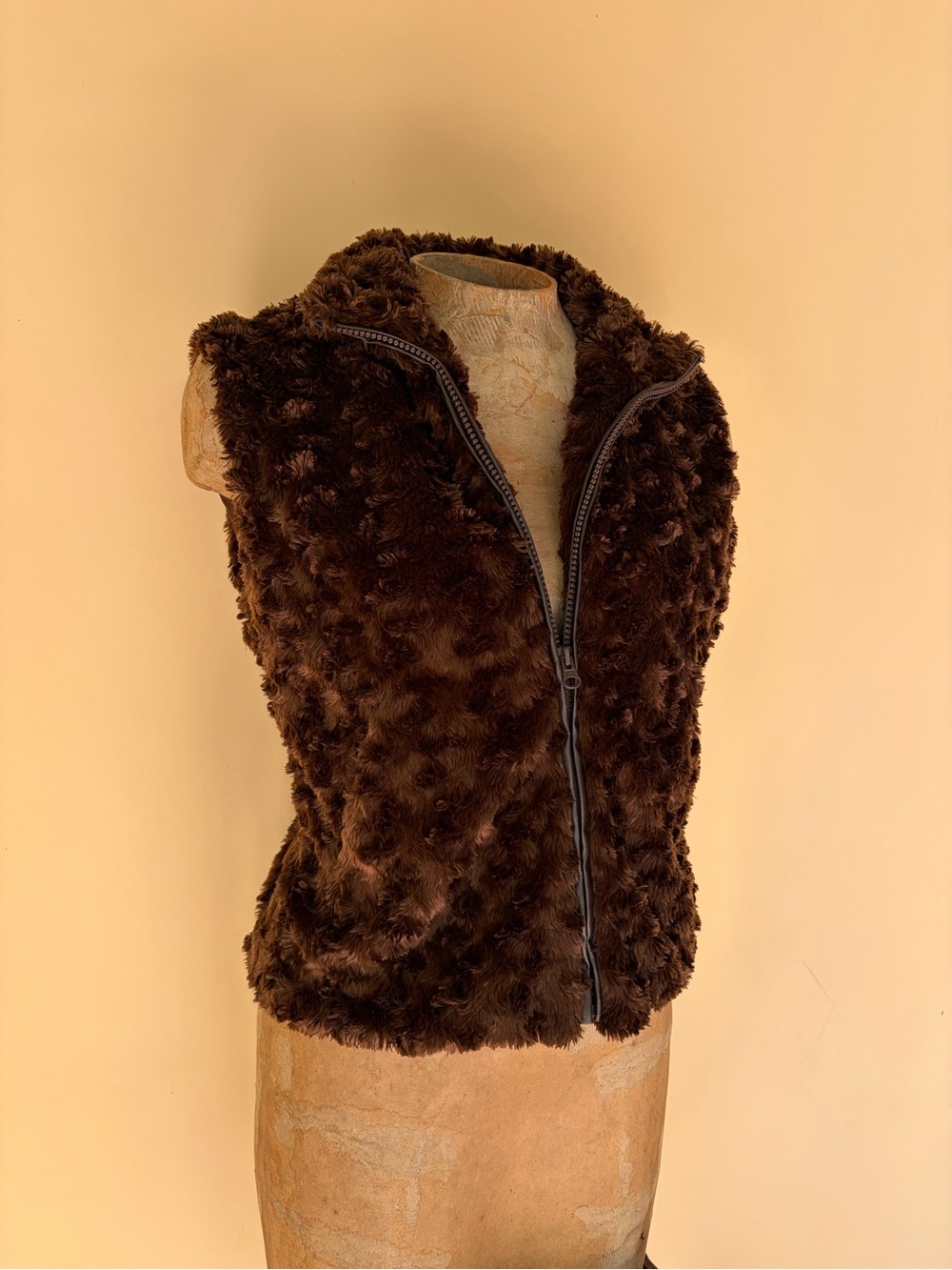 VTG Y2K Curly Teddy Faux Fur Vest Boho Western